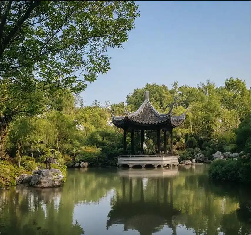 吉安冰萍餐饮有限公司